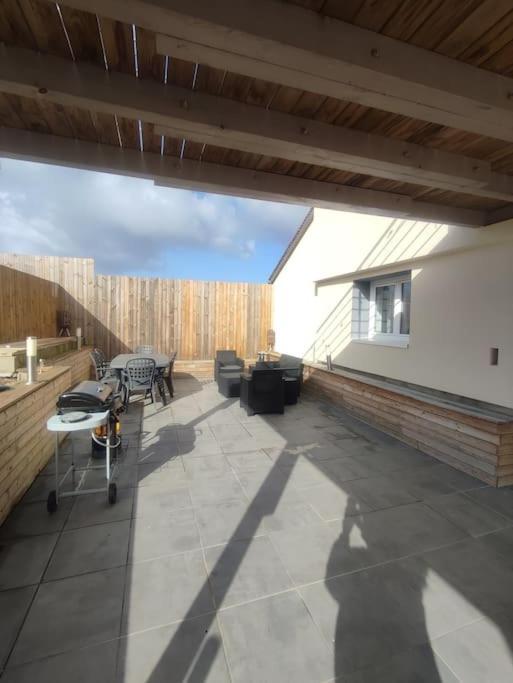 Appartement 100M2, Independant Dans Notre Maison Garennes-sur-Eure ภายนอก รูปภาพ