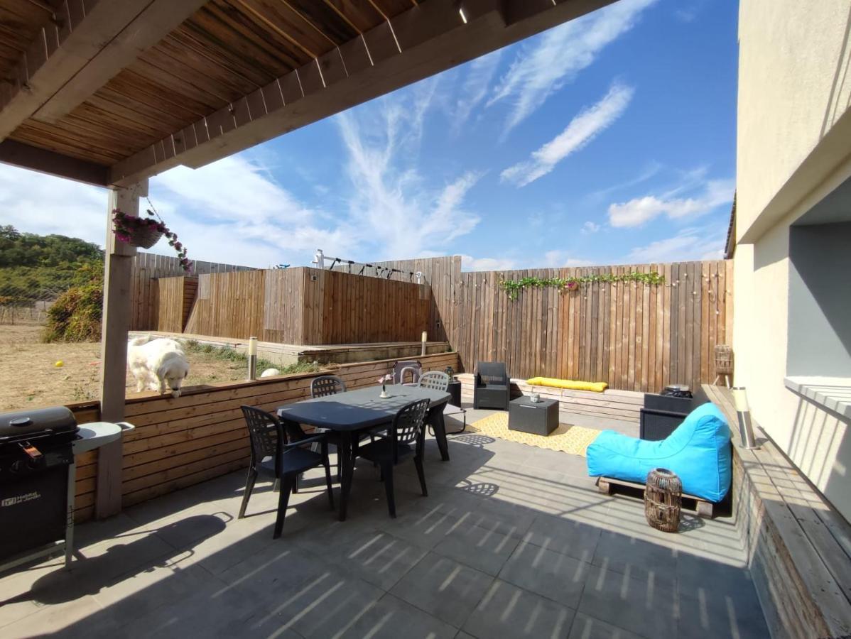 Appartement 100M2, Independant Dans Notre Maison Garennes-sur-Eure ภายนอก รูปภาพ