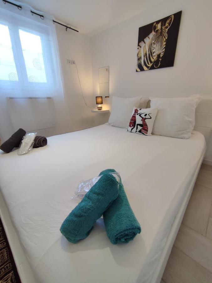 Appartement 100M2, Independant Dans Notre Maison Garennes-sur-Eure ภายนอก รูปภาพ