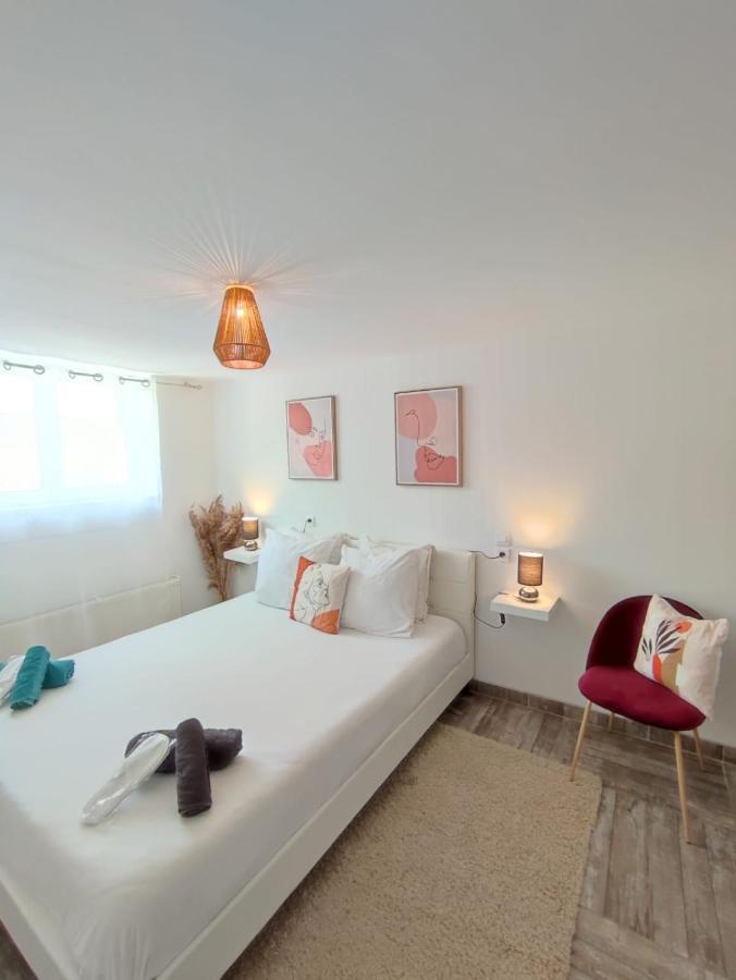 Appartement 100M2, Independant Dans Notre Maison Garennes-sur-Eure ภายนอก รูปภาพ