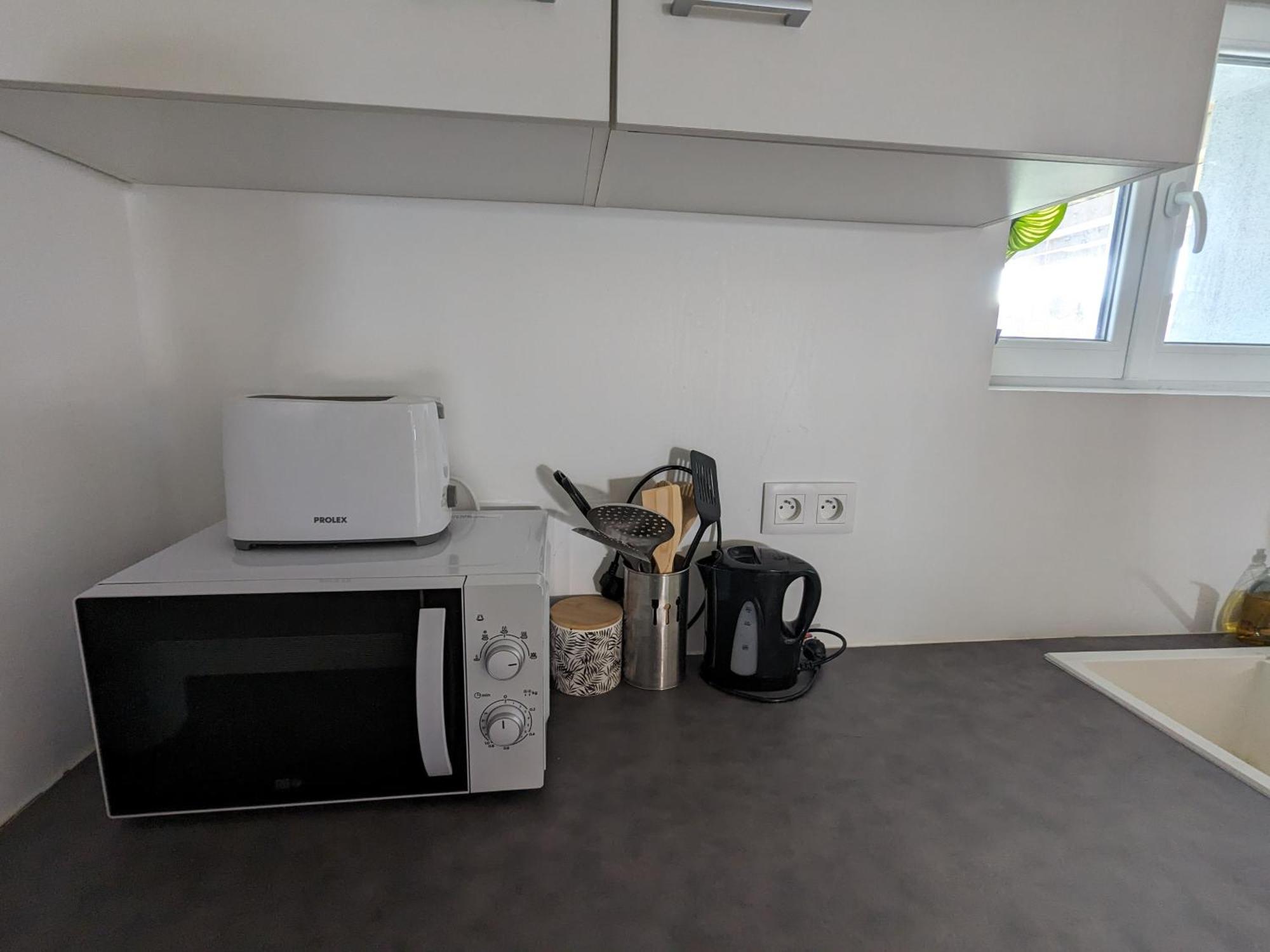 Appartement 100M2, Independant Dans Notre Maison Garennes-sur-Eure ภายนอก รูปภาพ